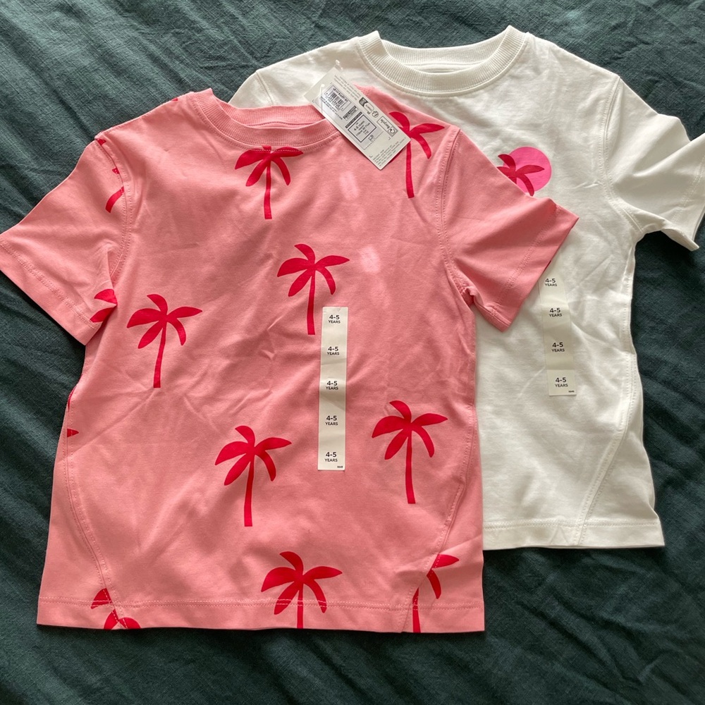 M&S Pink Tee with Red Palm Graphic, white tee with graphic. Size 4-5T